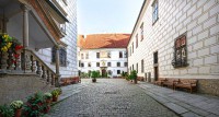 /album/fotogalerie-statni-zamek-trebon-perla-v-okveti-vodni-ruze/zamek-trebon33-jpg1/